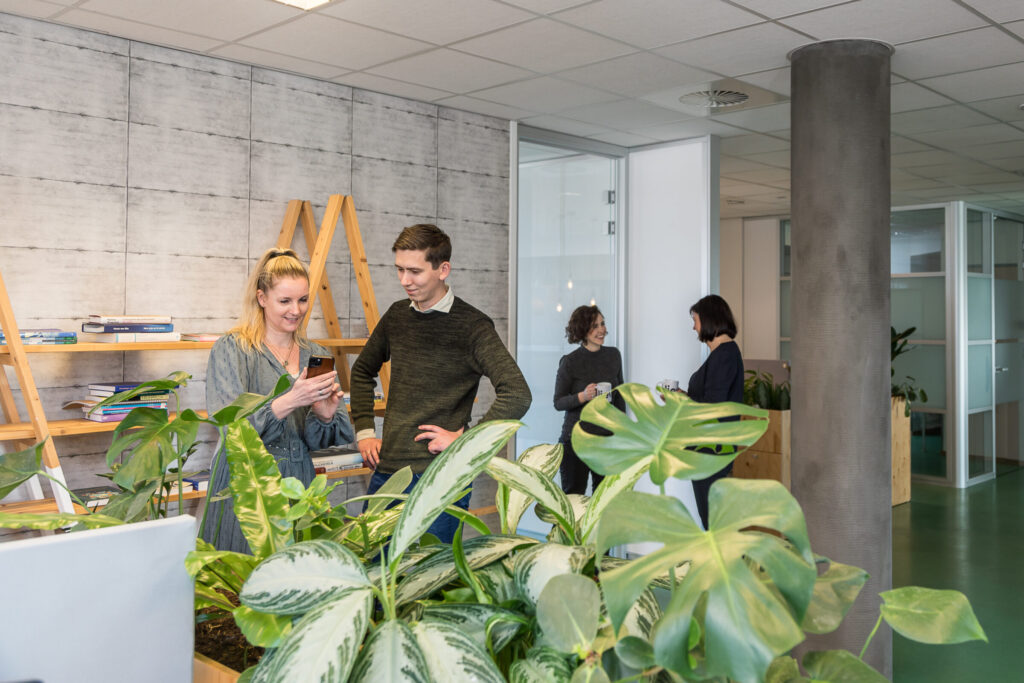 collega's Lievens op de werkvloer